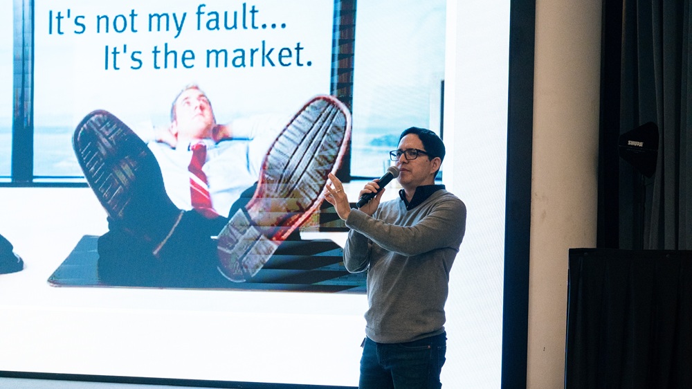 Charla sobre el mercado